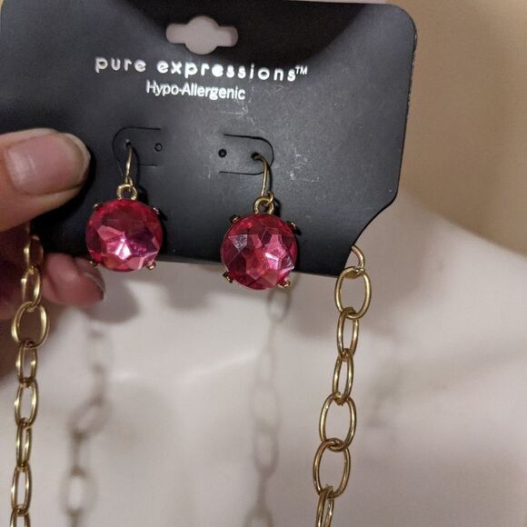 Necklace & earrings  - Picture 3 of 7